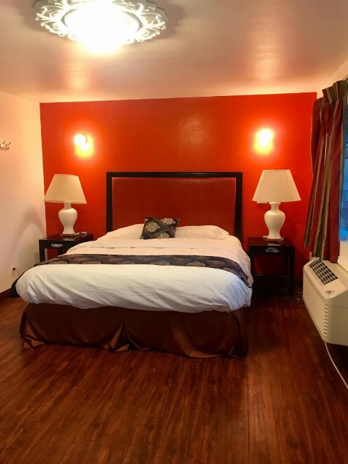 norwalk inn & suites image 13